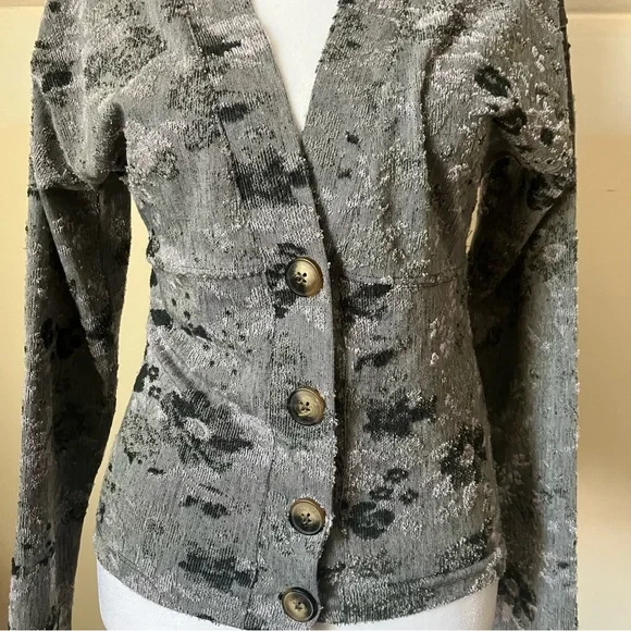 Free People Gray Floral Carolina Cropped Button Front Cardigan size Small - Picture 3 of 8